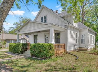 400 SW Lindenwood Ave, Topeka, KS 66606