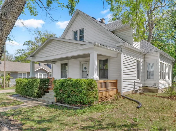 400 SW Lindenwood Ave, Topeka, KS 66606