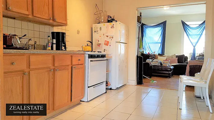 Rented by ZealEstate Group Inc | media 81