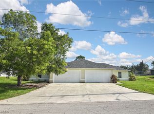 4604-4606 Douglas Ln, Lehigh Acres, FL 33973