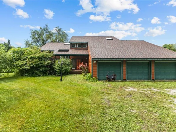 3 Old Town Lane, Grand Isle, VT 05458