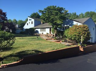 6 Old Mill Rd, Holmdel, NJ 07733