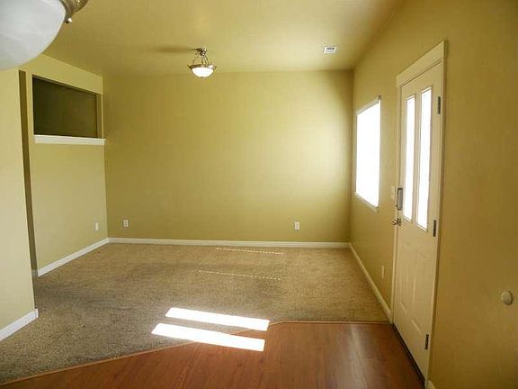 5th image of 1549 N 540 W APT 106