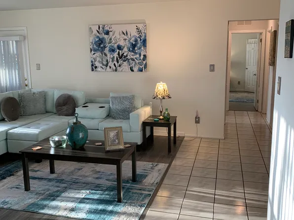 285A Everly Ct #A, Mount Laurel, NJ 08054