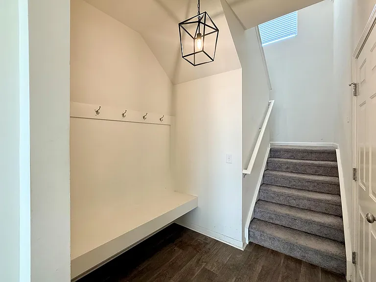 421 Fox Sparrow Ct — Photo 14