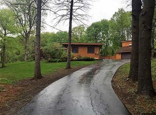 10 Vine St, Rensselaer, NY 12144