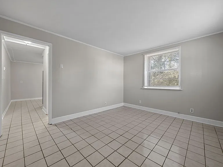 432 Circle Dr — Photo 13