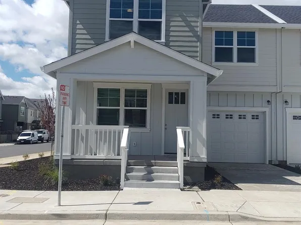 454 Pedrigal Place, Santa Rosa, CA 95407