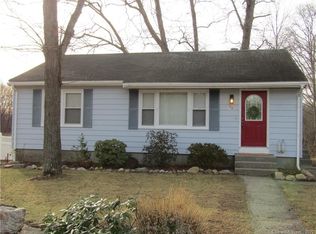 60 Bloomingdale Rd, Quaker Hill, CT 06375