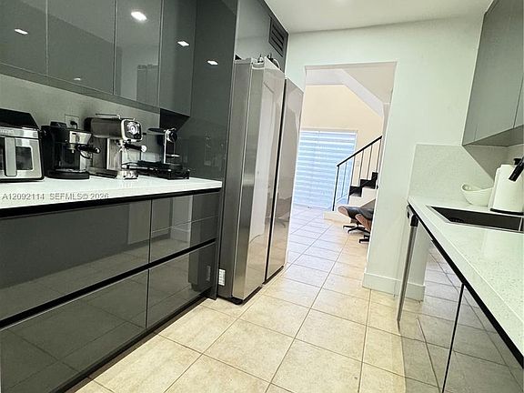 4th image of 8650 SW 109th Ave #3116