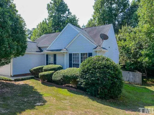 362 Tillamook Dr, Wake Forest, NC 27587