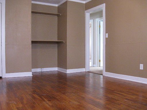 2nd image of 117 James Ave
