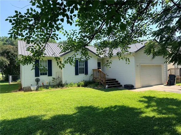 1101 E Ridge Ave, Harrison, AR 72601