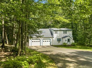8 Oak Ridge Rd, Plymouth, NH 03264