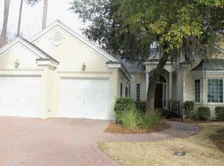 6 Bent Tree Cir, Savannah, GA 31411
