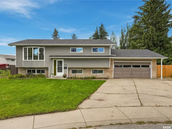 618 Priel Court, Saskatoon, SK S7M 4K6