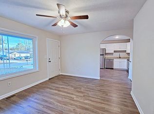 408 Lynhurst Dr, Fayetteville, NC 28314