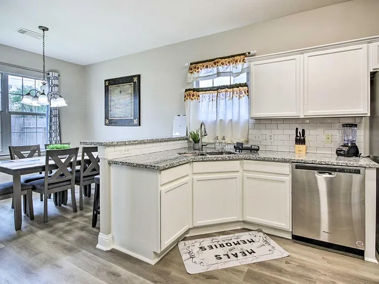 3214 Sapphire Star Dr — Photo 6