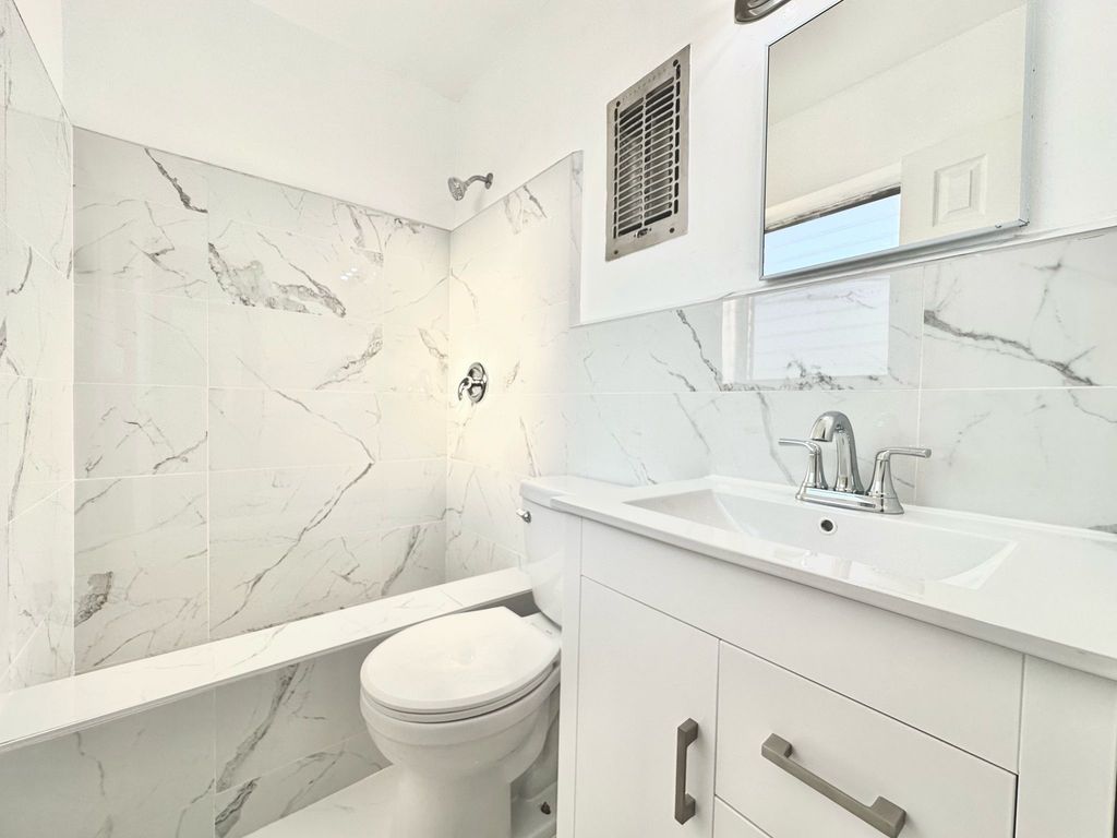 3312 SE 5th St #4, Pompano Beach