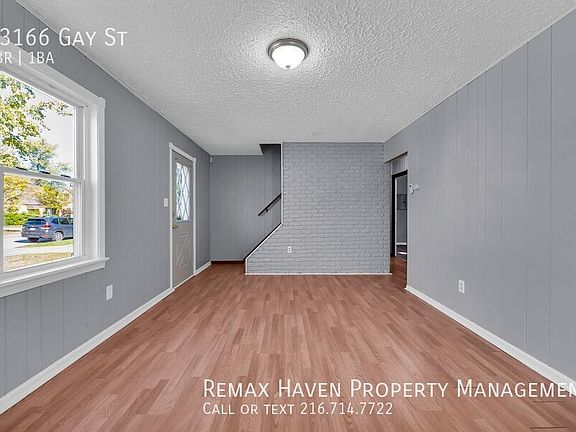5th image of 23166 Gay St