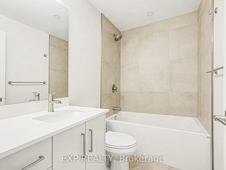 1301 Dorchester Ave — Photo 8