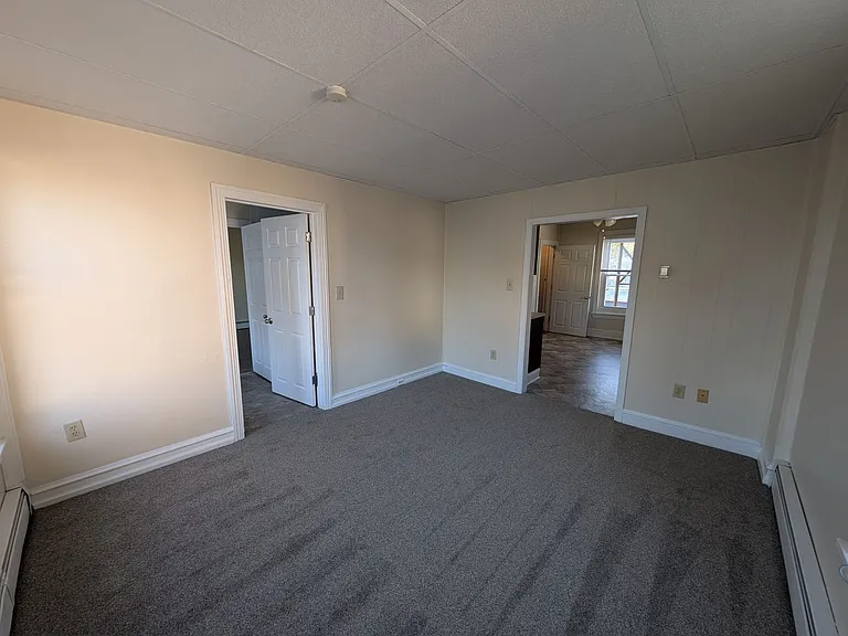727 Glasgow St — Photo 9