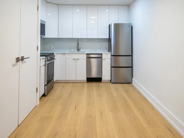 3111 Broadway image 1 of 8