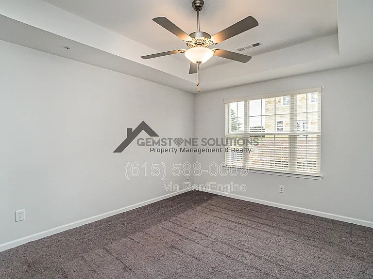 217 Kinsale Dr — Photo 15