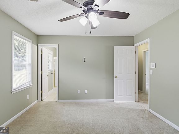4th image of 52 Echota Rd NE