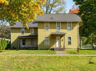 603 N Main St, Three Rivers, MI 49093