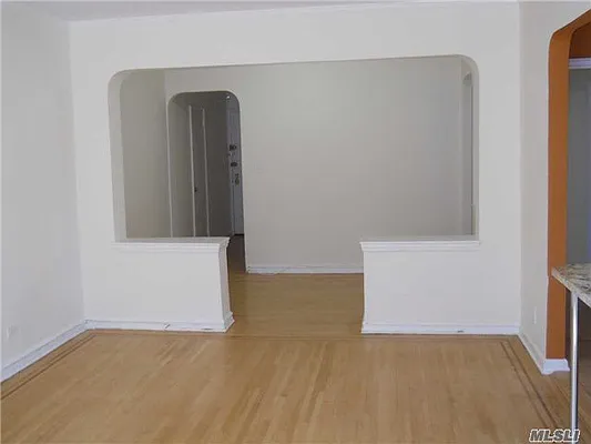 Sold by Benjamin Realty Since 1980 | media 37