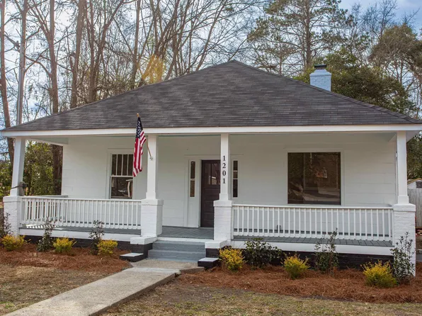 1201 Campbell St, Camden, SC 29020