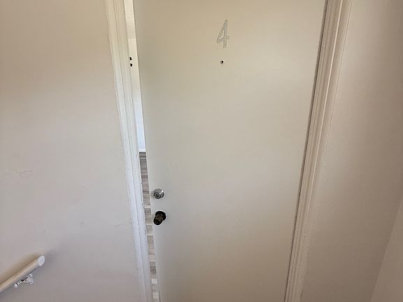 3rd image of 5451 Playa Way APT 4