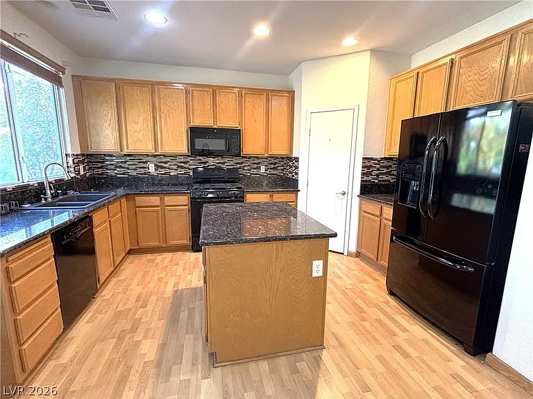5647 Doe Springs Pl — Photo 6