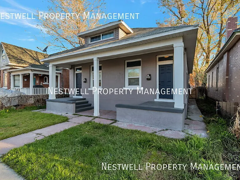 1046 W Euclid Ave — Photo 1