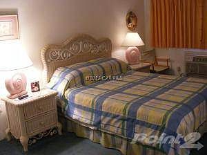 04-Bedroom