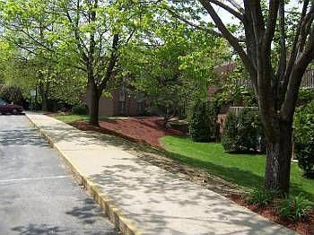 4th image of 365 Simmonsville Ave APT 2203