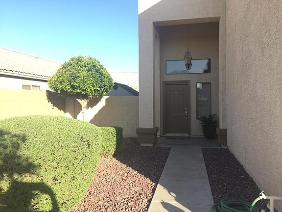 4th image of 2615 S 81st Ave