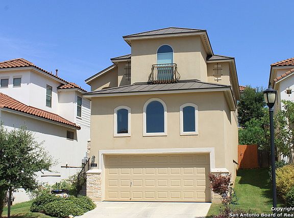 3rd image of 4207 Woodbridge Way