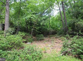 Sisler Rd, Terra alta, WV 26764