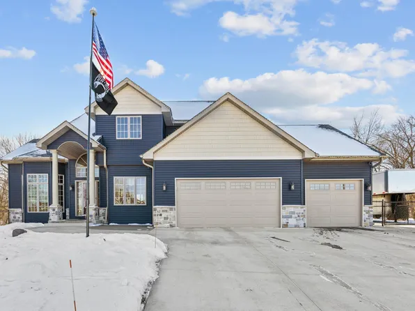 809 Bluff Heights Dr SE, Lonsdale, MN 55046