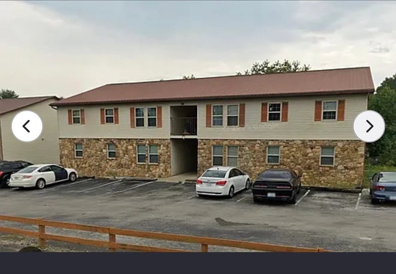 2 bed, 800 sqft, $795 — Photo 1