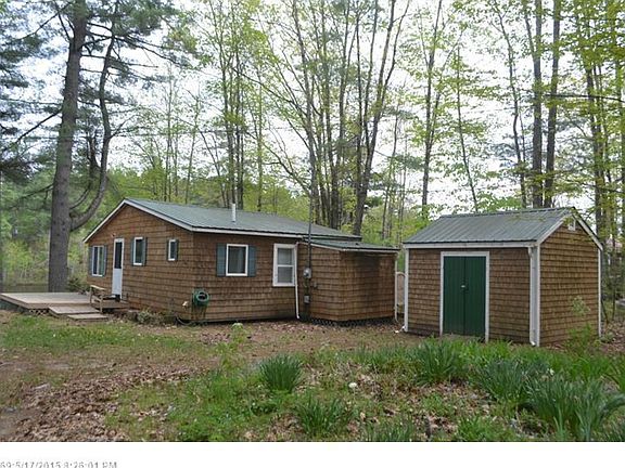 3rd image of 11 Twin Pine Ln