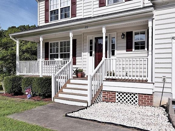 4th image of 102 Kay Ln