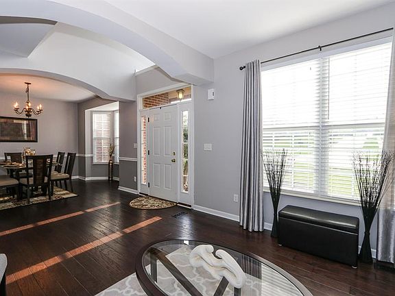 5th image of 7378 Airy View Dr