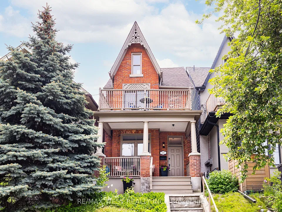 151 Humberside Ave
