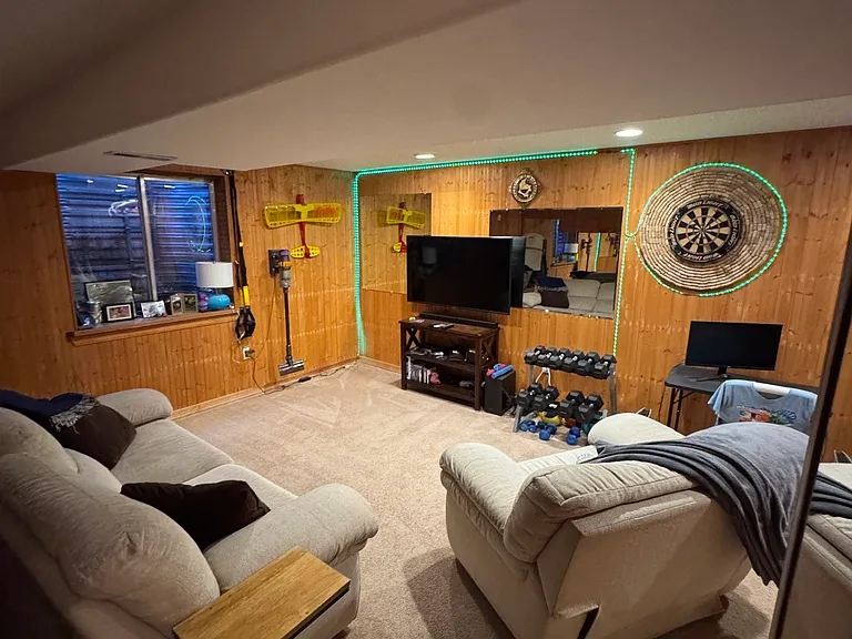 1245 S Chester Ct — Photo 24