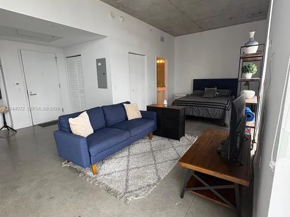 151 SE 1st St APT 3404, Miami, FL 33131