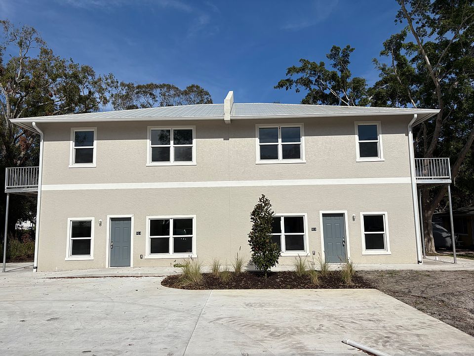 1st image of 916 19th St