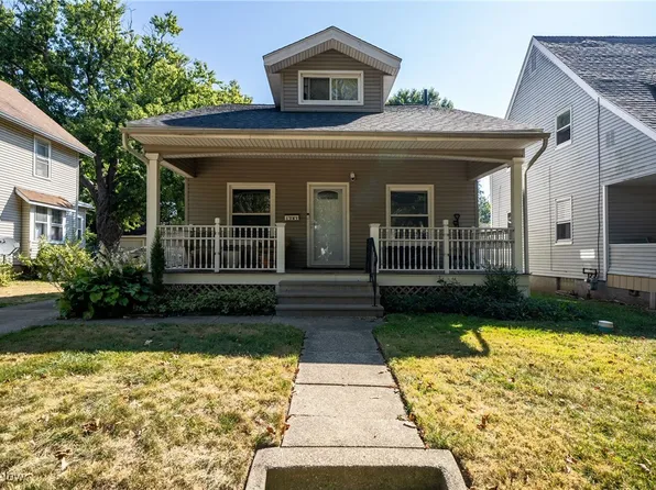 1349 Grant St, Akron, OH 44301